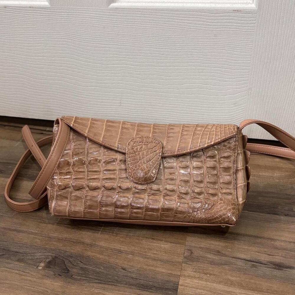 Vintage Tan Crocodile Leather Crossbody Bag! 80s 90s. Luxury